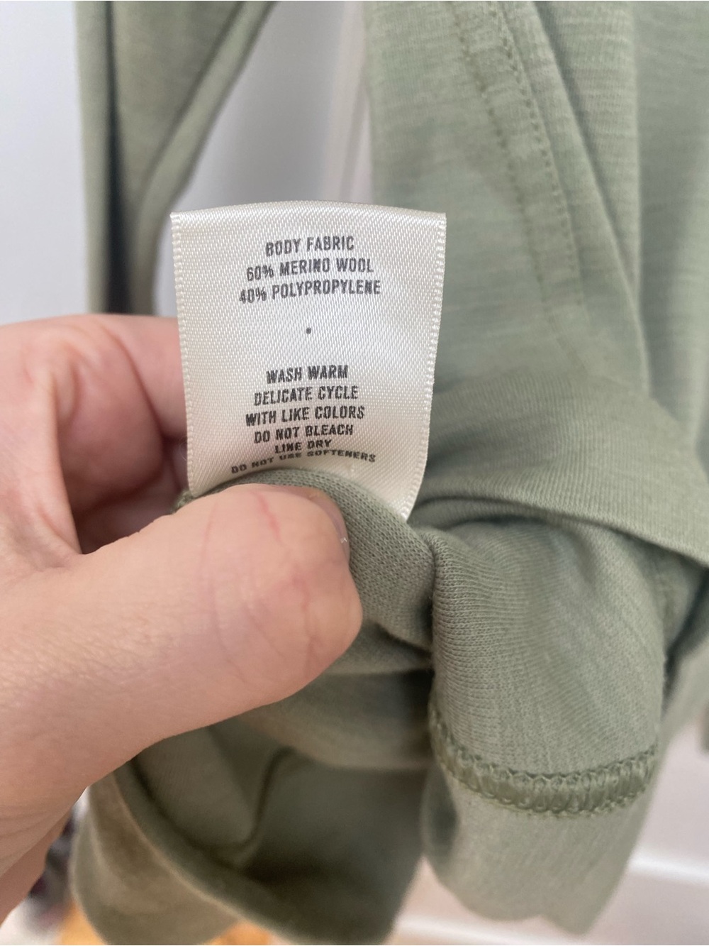 Tracksmith sweatshirt Light Olive Green Quarter-Zip Pullover size small - Picture 6 of 6